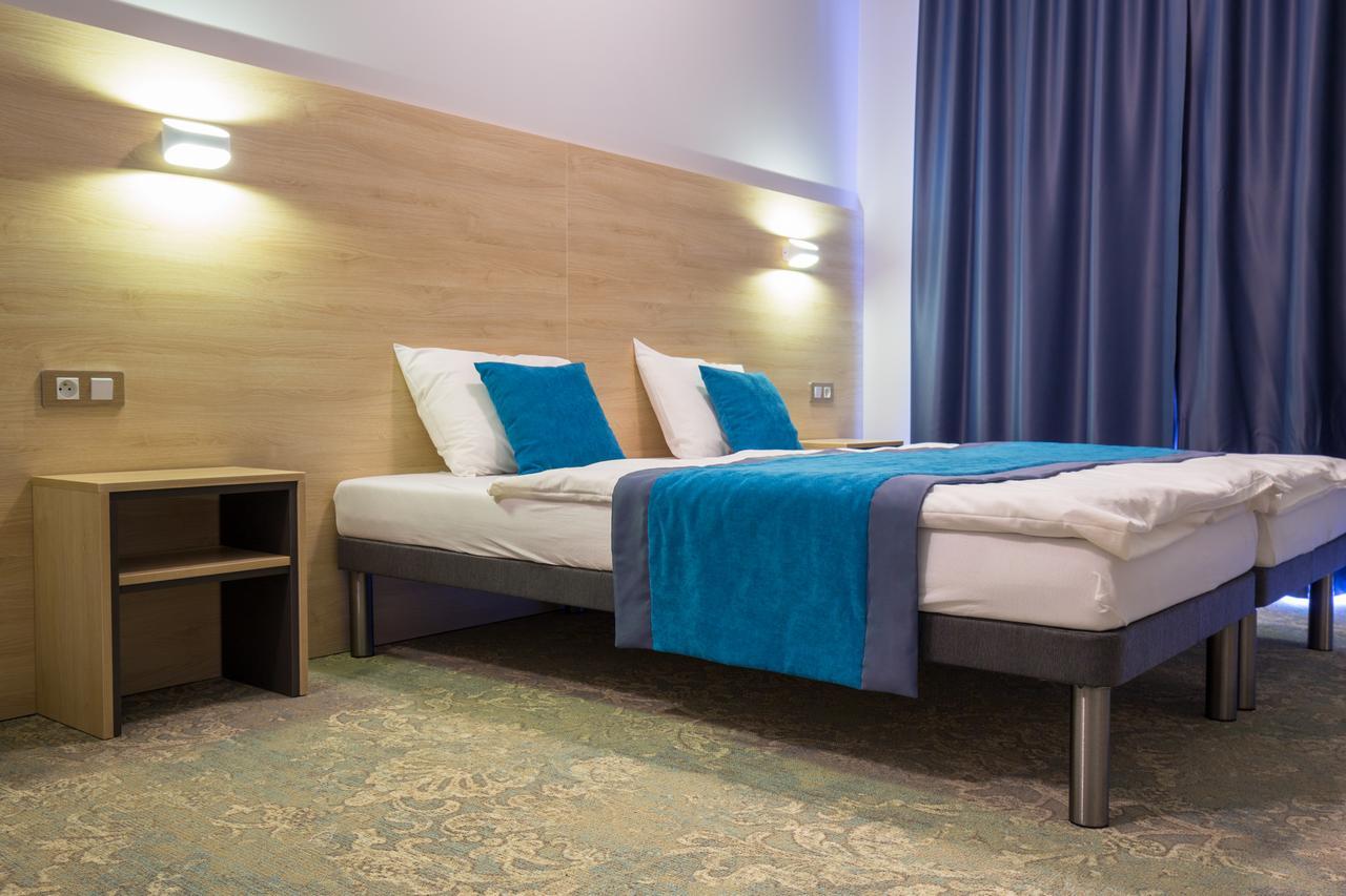 Hotel Vela Tczew Extérieur photo