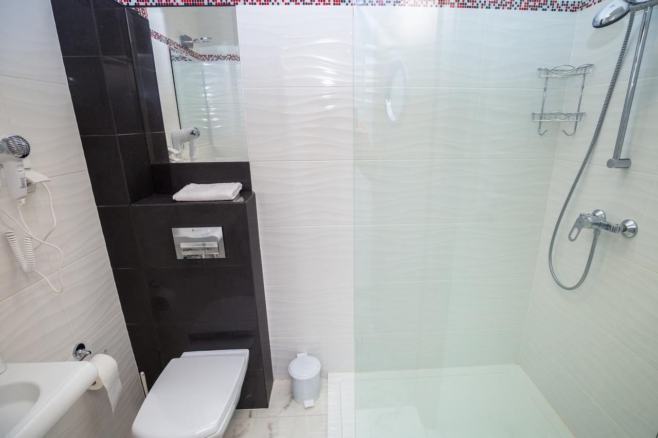 Hotel Vela Tczew Extérieur photo